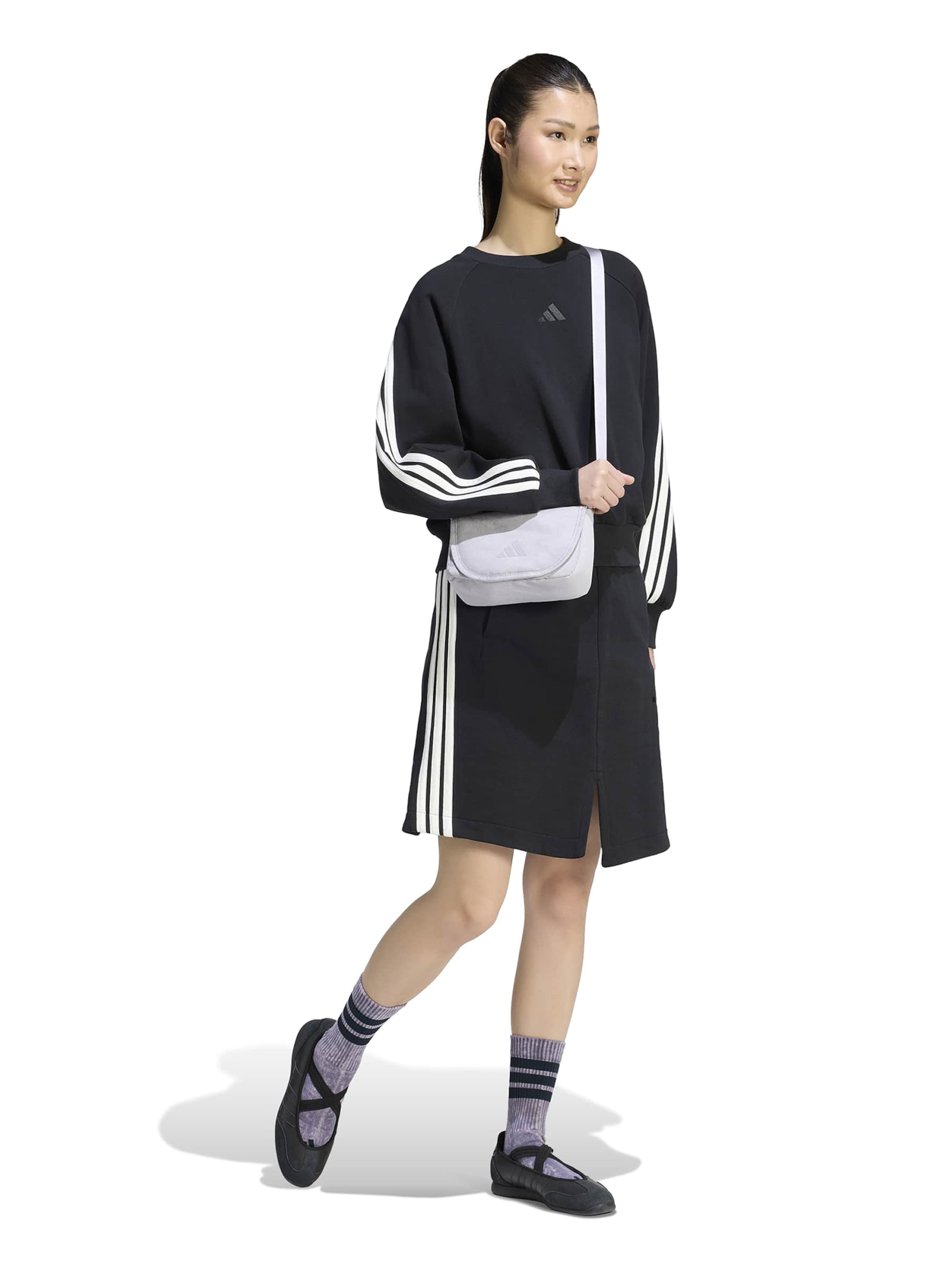 ADIDAS SPORTSWEAR Sport szabadidős felsők 'AK' - fekete