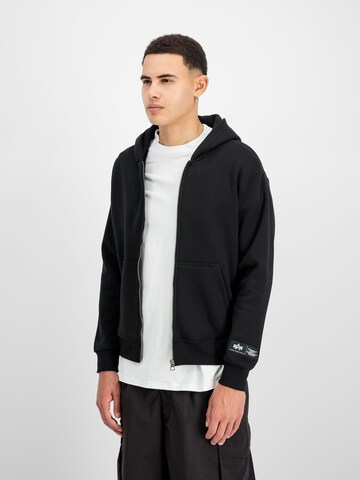 ALPHA INDUSTRIES Sweatshirt 'Label Back Print' in Schwarz