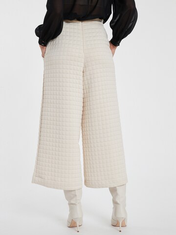 Ana Alcazar Wide leg Trousers ' Savony ' in White