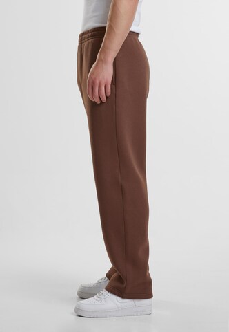 Urban Classics Loosefit Hose in Braun