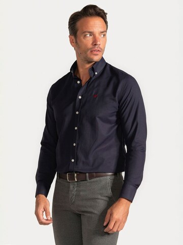 Williot Slim fit Button Up Shirt in Blue: front