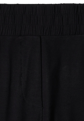 CECIL Regular Hose 'Neele' in Schwarz