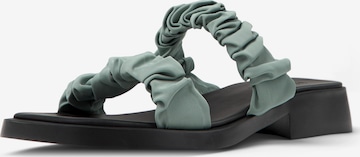 Mule 'Dana' CAMPER en vert : devant