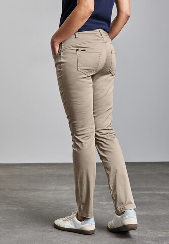 STREET ONE Slimfit Hose im Casual Fit in Grau