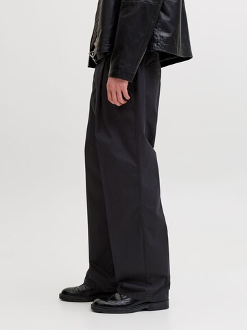 regular Pantaloni chino di JACK & JONES in nero