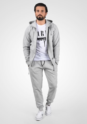 !Solid Zip-Up Hoodie 'Gelbert' in Grey