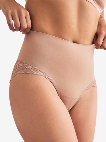 Slip scultant Next en beige