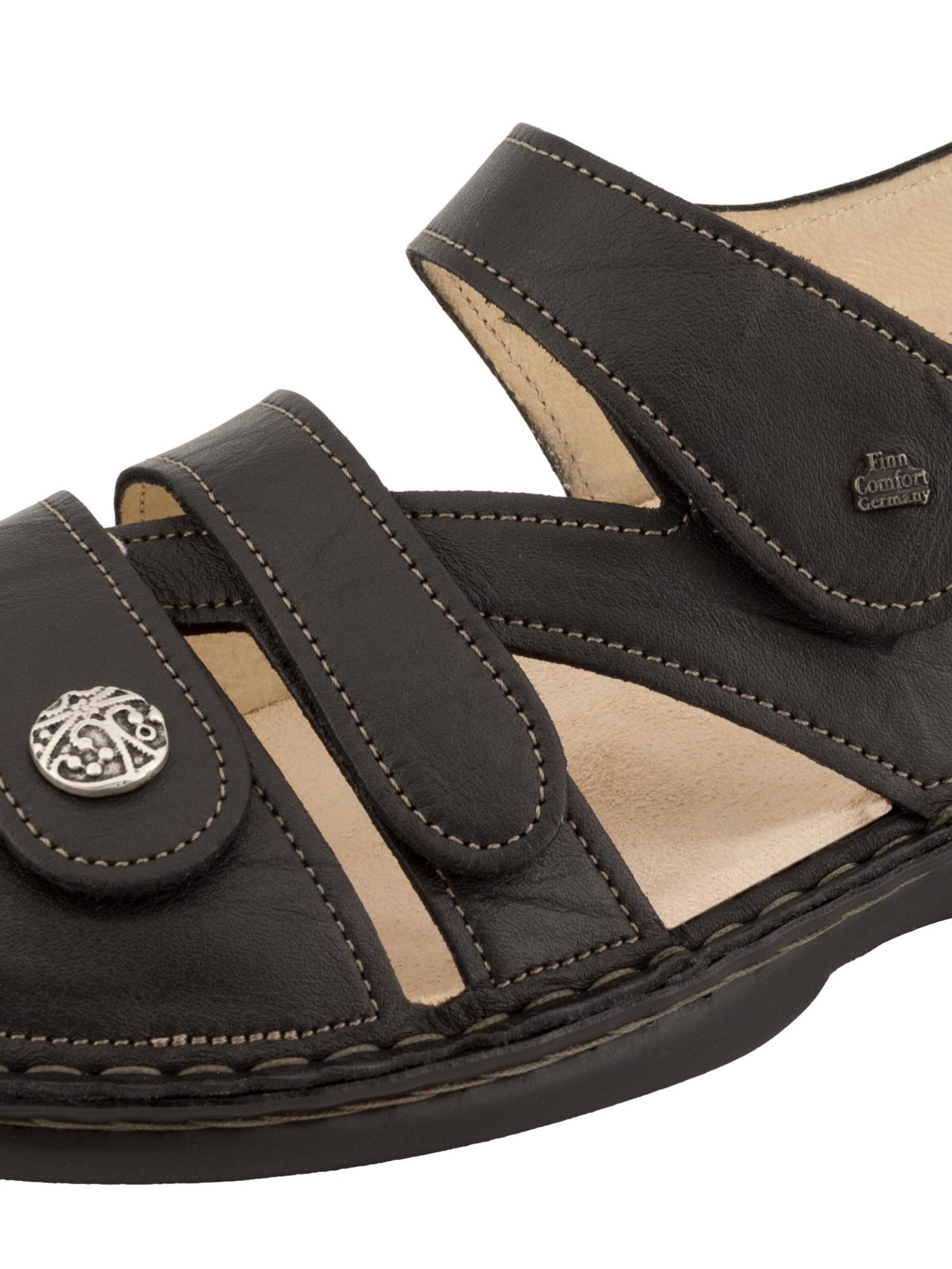 Finn Comfort Sandals 'Gomera' in Black