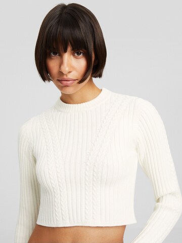 Bershka Sweater in Beige