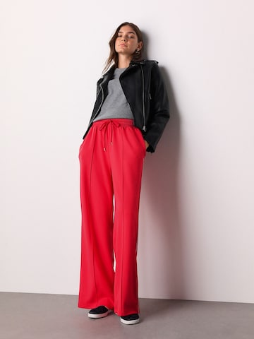 Wide leg Pantaloni di Next in rosso
