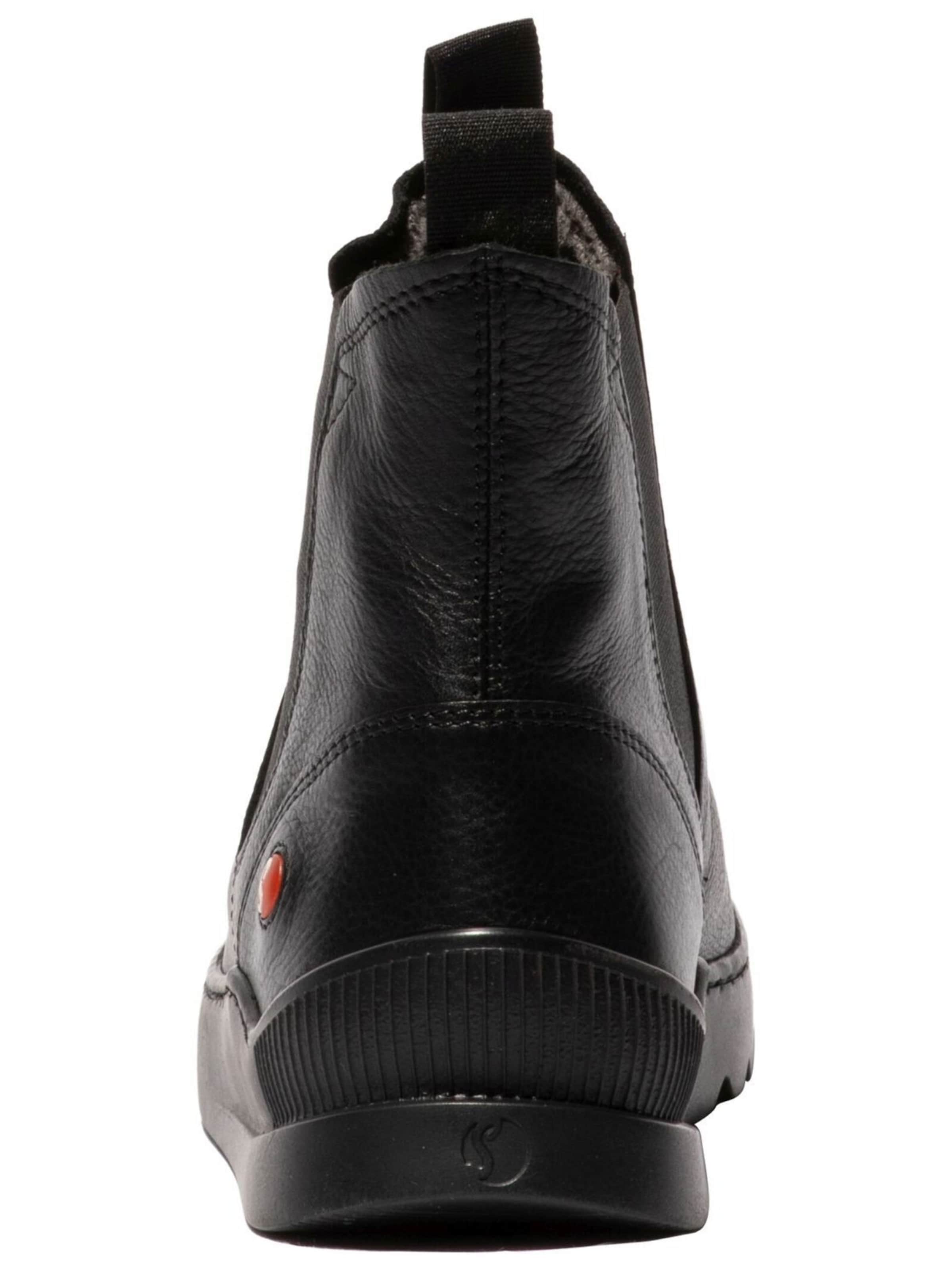 Softinos Bootie in Black