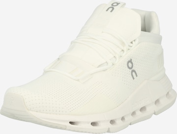 On Platform trainers 'Cloudnova' in White: front