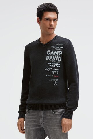 CAMP DAVID Sweater in Black: front