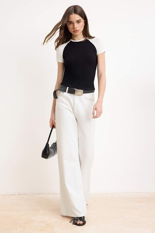 Trendyol Shirt in Black