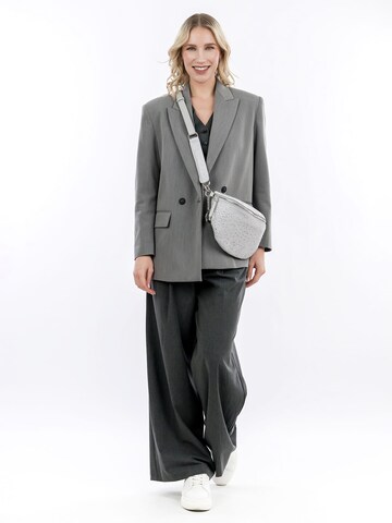 Tamaris Belt bag 'Fleur' in Grey: front