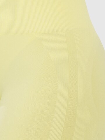 Smilodox Tapered Sportbroek ' Cetrina Pro ' in Geel
