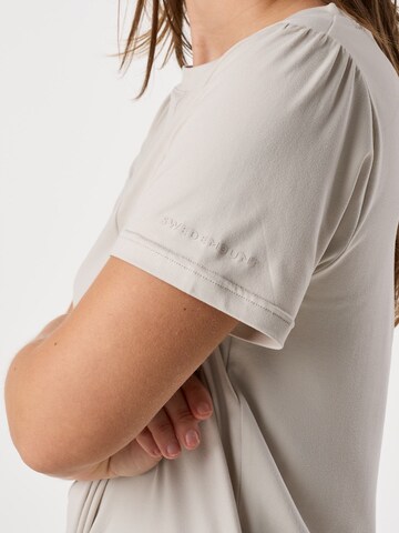 SWEDEMOUNT Performance Shirt 'Core' in Beige