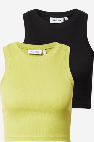 WEEKDAY Top in Groen: voorkant