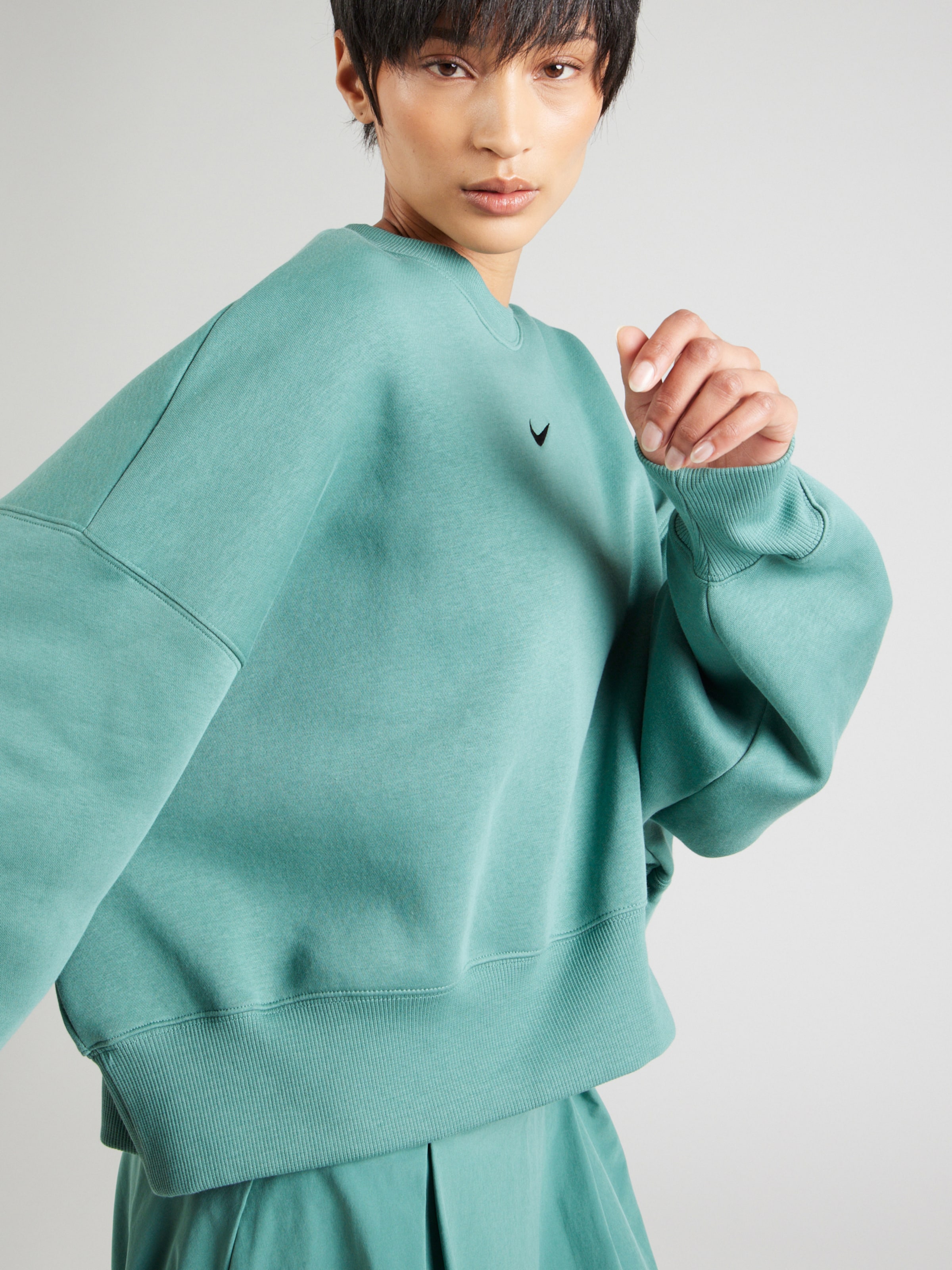 Nike Sportswear Sweatshirt PHOENIX FLEECE in Emerald ABOUT YOU