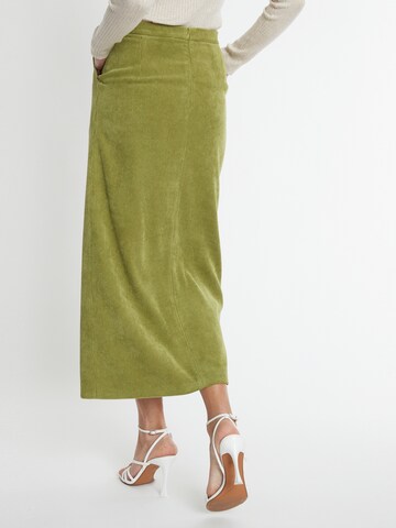 Ana Alcazar Rok ' Sasla ' in Groen