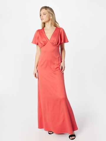 Maya Deluxe Evening Dress in Red: front