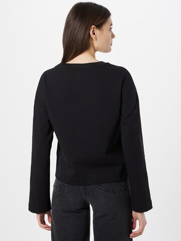 Sisley Sweatshirt in Black