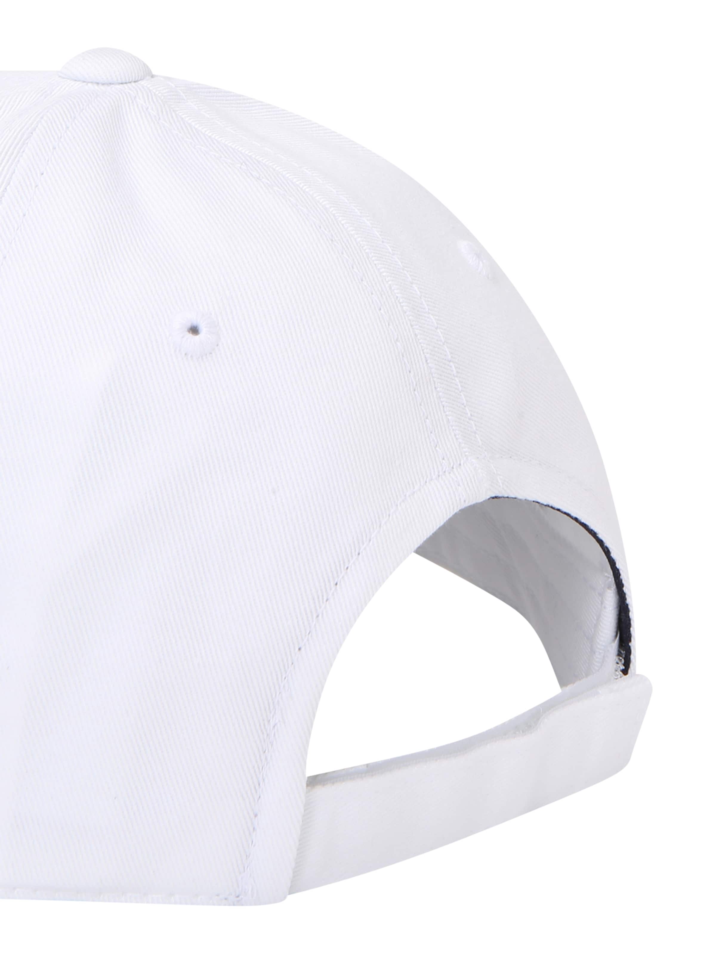 Champion Authentic Athletic Apparel Καπέλο σε λευκό