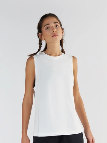 True North Top in White
