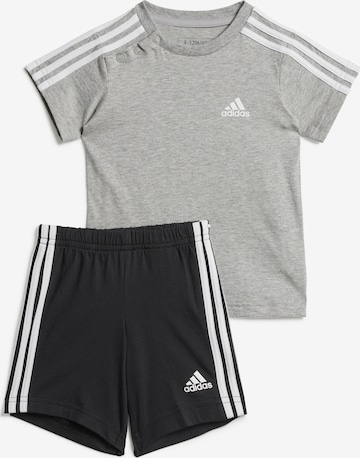 ADIDAS PERFORMANCE Trainingsanzug 'Essentials' in Mischfarben: Vorderseite