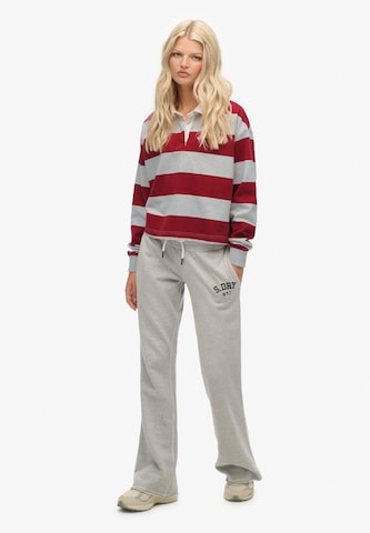 évasé Pantalon Superdry en gris