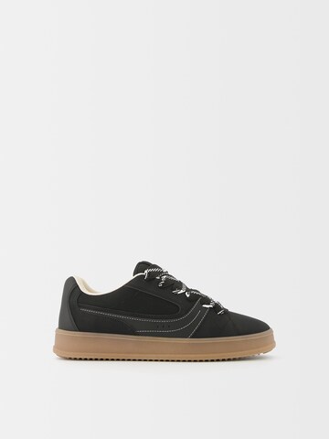 Baskets basses Bershka en noir