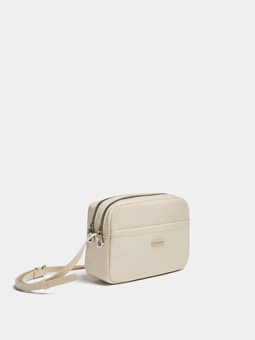 Sac à bandoulière Pull&Bear en blanc : devant