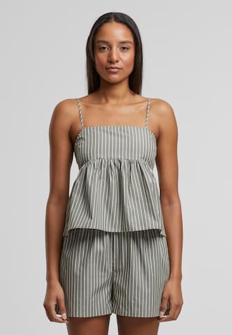 Haut Urban Classics en vert : devant