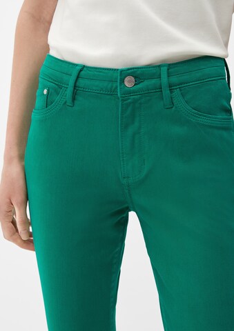 s.Oliver Slimfit Jeans i grön