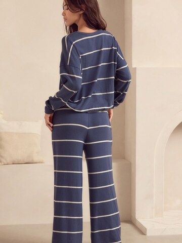 Next Pyjama värissä sininen