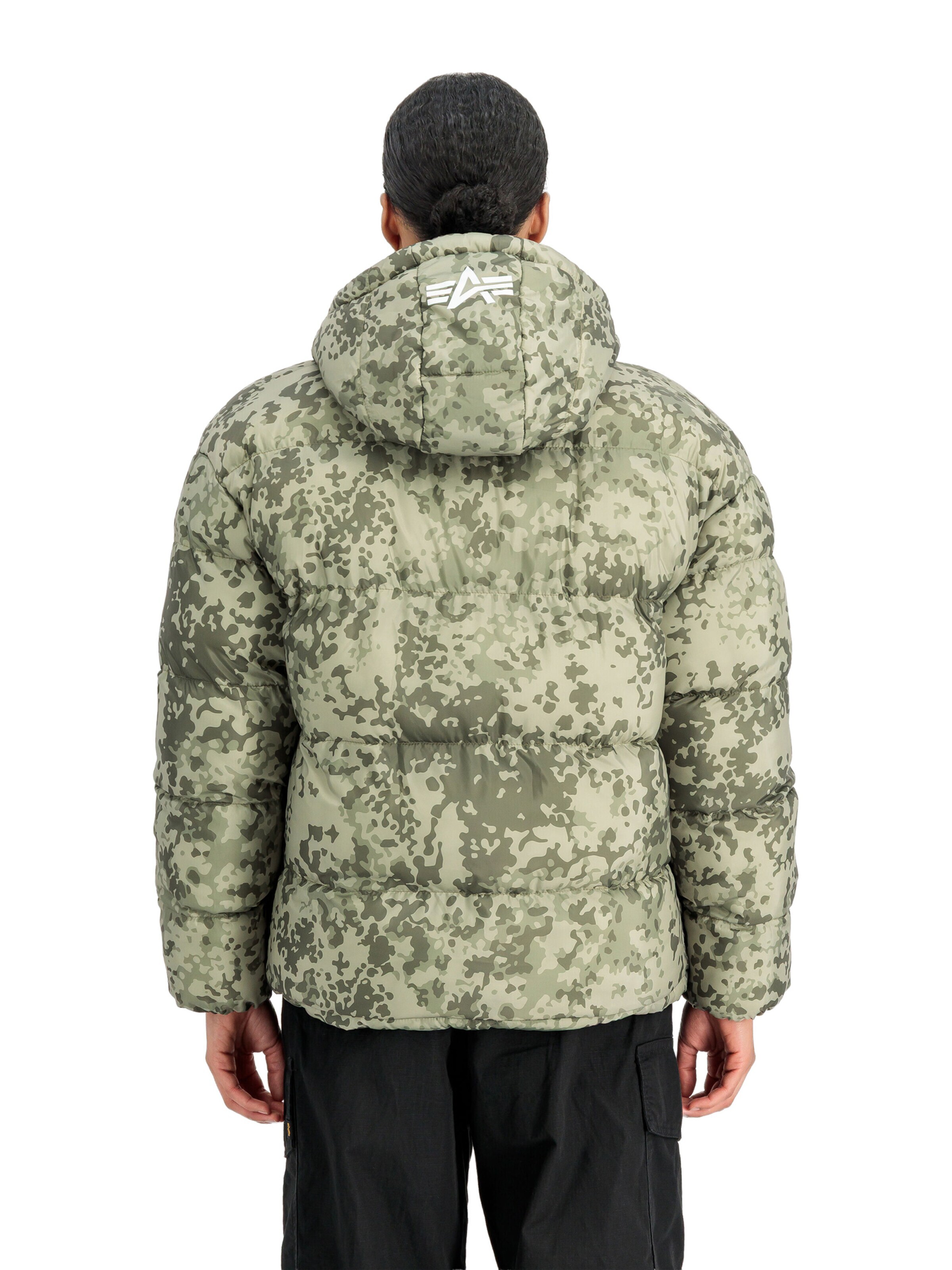 ALPHA INDUSTRIES Winter Jacket 'MA-1' in Black