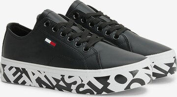 Tommy Jeans Sneakers in Black