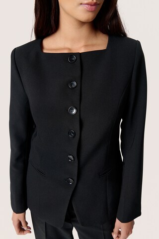 SOAKED IN LUXURY Blazer 'SLSarina' i sort