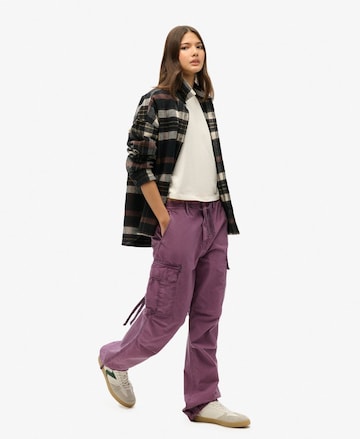 Superdry Loosefit Cargobroek in Lila