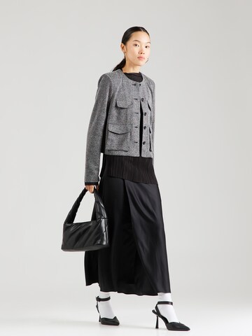 VERO MODA - Blazer en negro