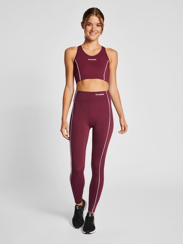 Hummel Skinny Sporthose in Lila