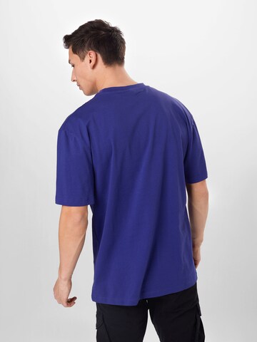 Urban Classics - Camiseta en azul