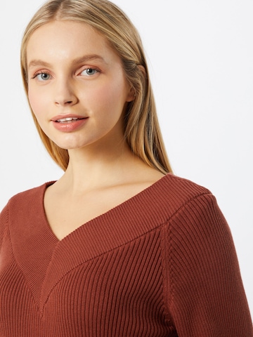 OBJECT Sweater 'Manja' in Brown