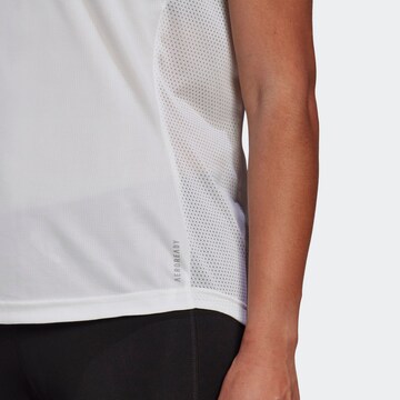 balta ADIDAS SPORTSWEAR Sportiniai marškinėliai 'Own the Run'