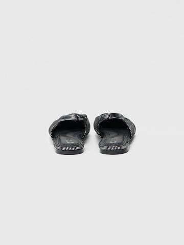 Ballerina di DKNY in nero