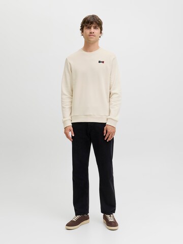 JJ Rebel Sweatshirt 'JREBDRUMMER' i beige