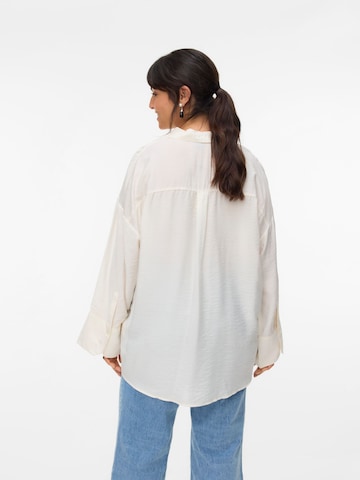 Vero Moda Curve Blouse 'VMCJosie' in White