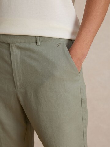 DAN FOX APPAREL Regular Broek 'Leonas' in Groen