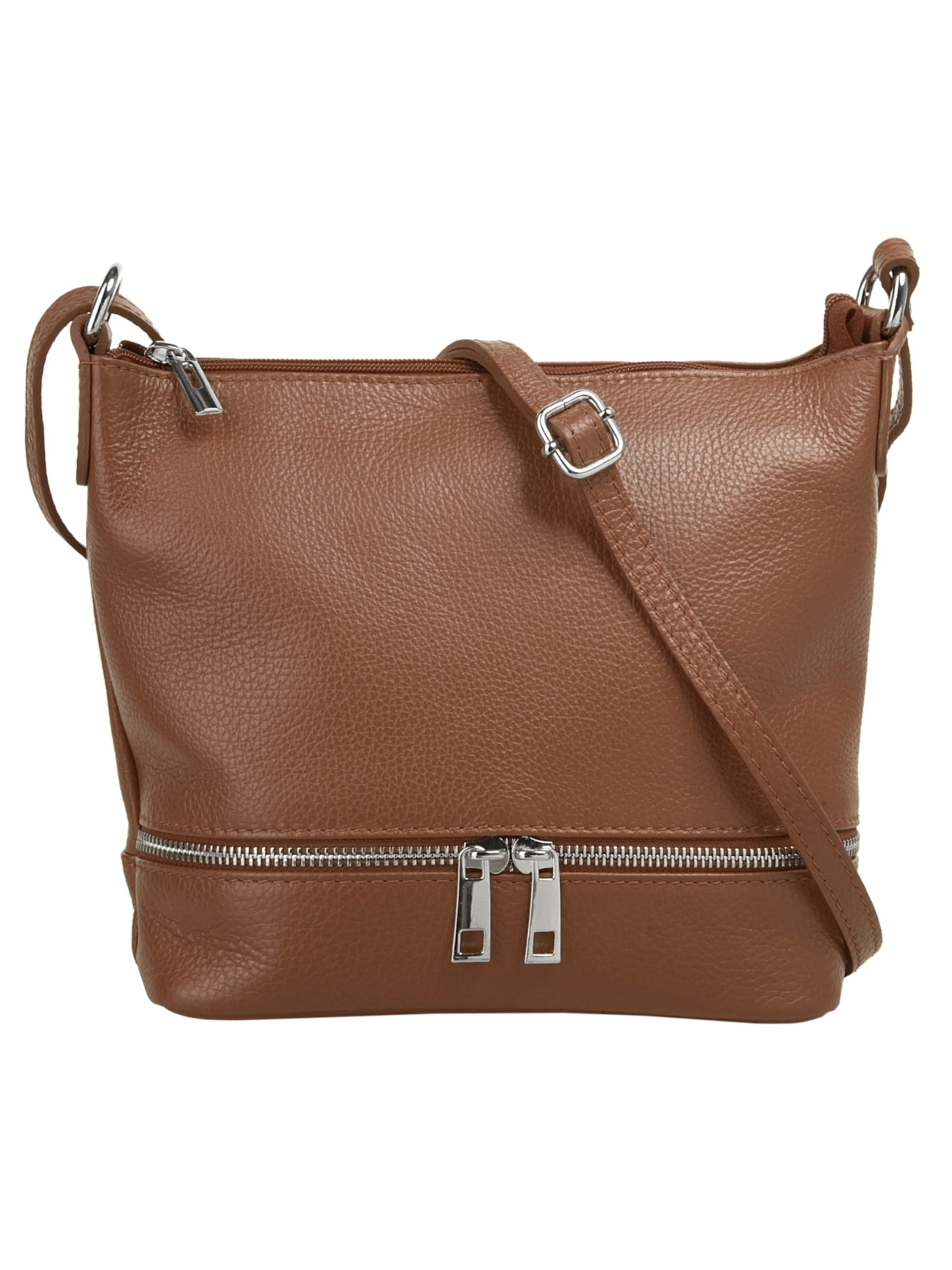 Cluty Crossbody Bag in Brown: front