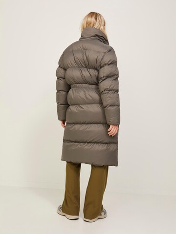 JJXX Winter Coat 'Ellie' in Brown